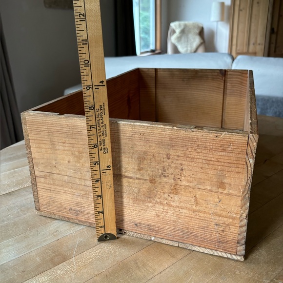 Vintage French Wine Crate - Picture 11 of 11